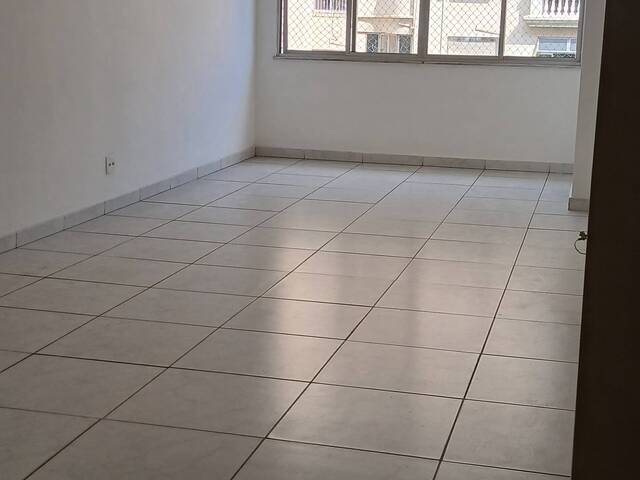#32 - Apartamento para Venda em Rio de Janeiro - RJ